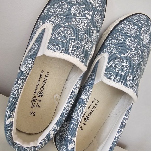 POKEMON x ITS DEMO Limited Collab Denim Pokemon Floral Pattern Sneakers - Picture 6 of 10